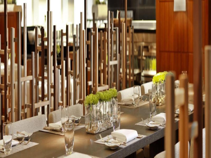 Conrad Отель 5*
